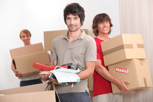 Van size planning for flat and household moves