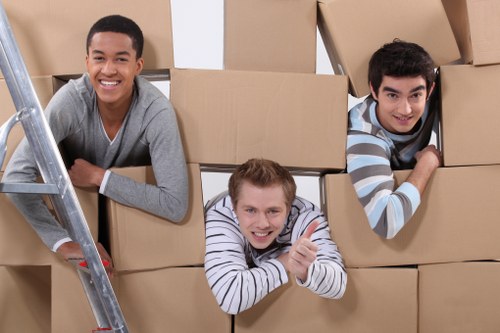 Organised packing supplies for residential and commercial customers in South Kensington
