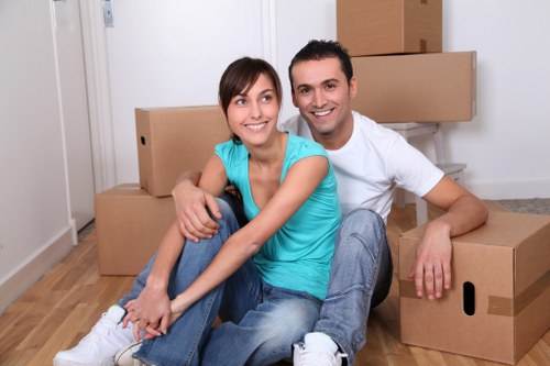 Prepared moving boxes and wrapping materials for a South Kensington house move