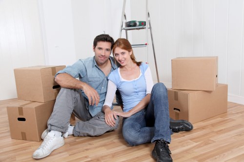 Local movers assisting with a fast same day relocation in South Kensington